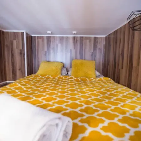 Seredynskiego Apartmán